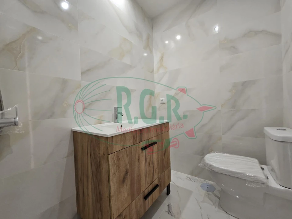 Moradia T3 para Venda em Gondomar (São Cosme), Valbom e Jovim Foto 24