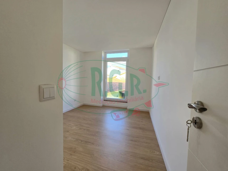 Moradia T3 para Venda em Gondomar (São Cosme), Valbom e Jovim Foto 29