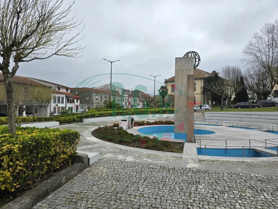 Prédio para Venda em Gondomar (São Cosme), Valbom e Jovim Foto 2