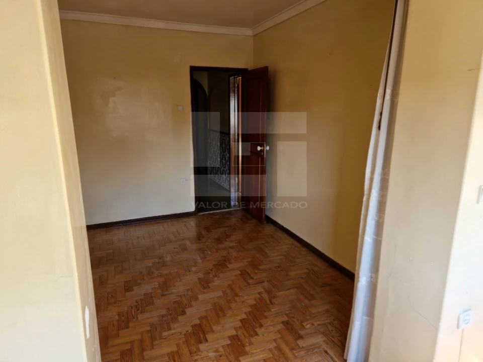 Apartamento T3 para Venda em Pontinha e Famões Foto 9