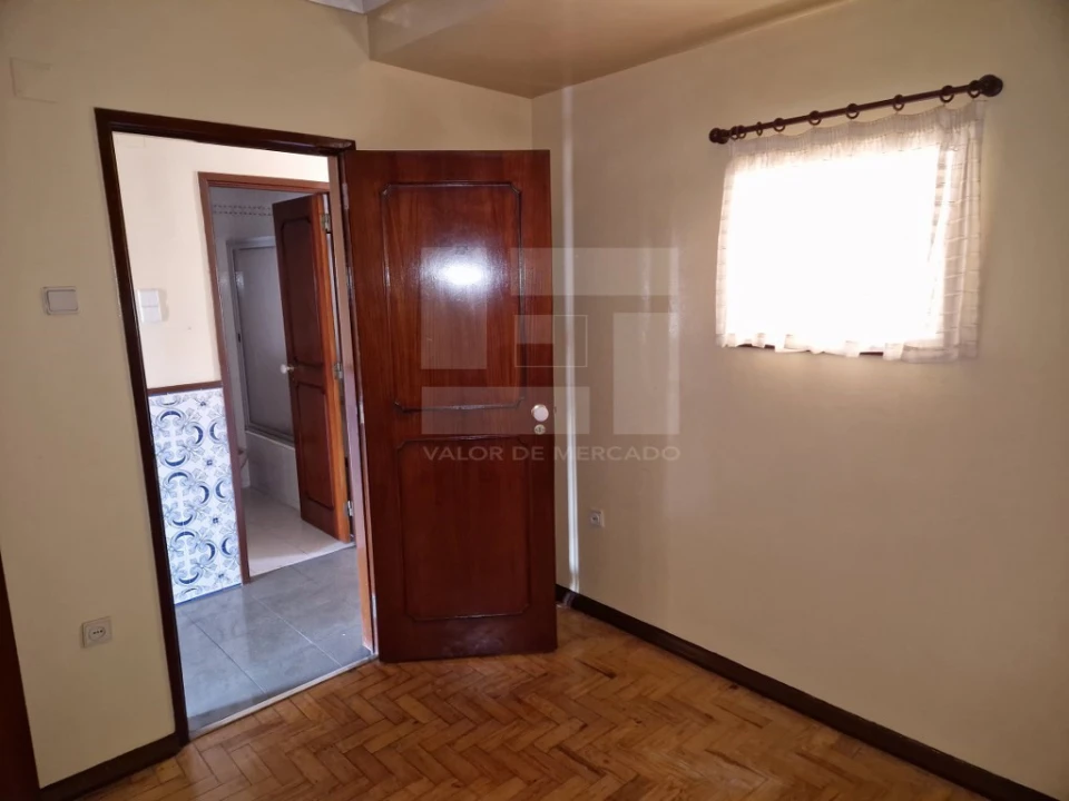 Apartamento T3 para Venda em Pontinha e Famões Foto 23