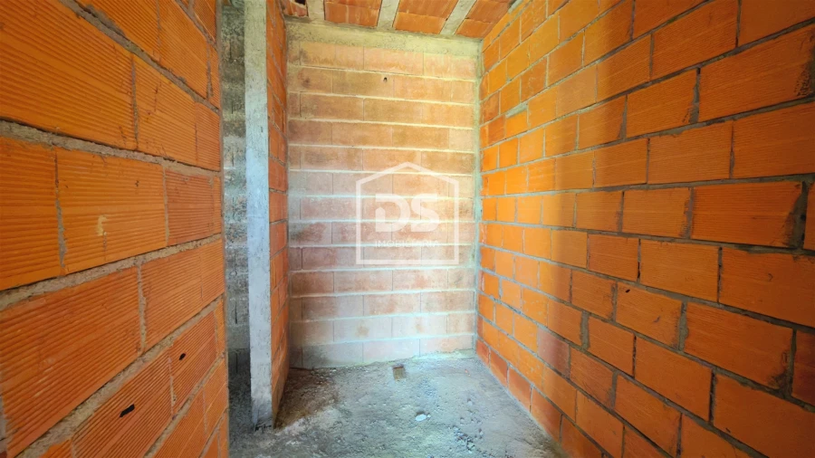 Moradia T3 para Venda em Caide de Rei Foto 18