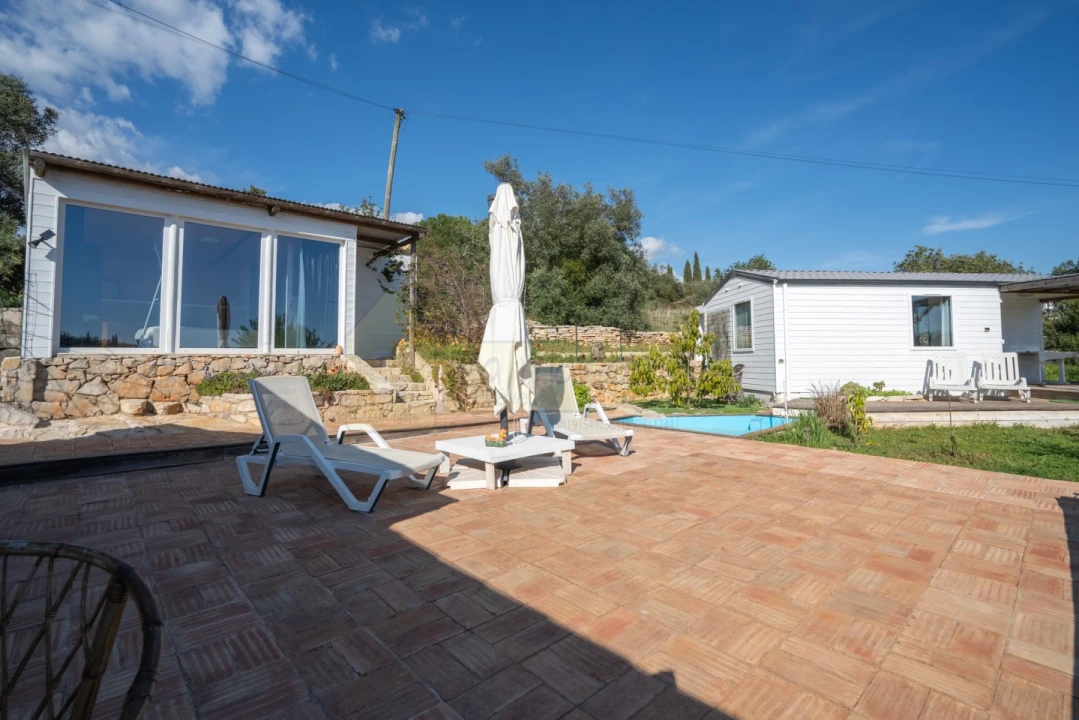 Moradia T3 para Venda em Santa Barbara de Nexe Foto 59