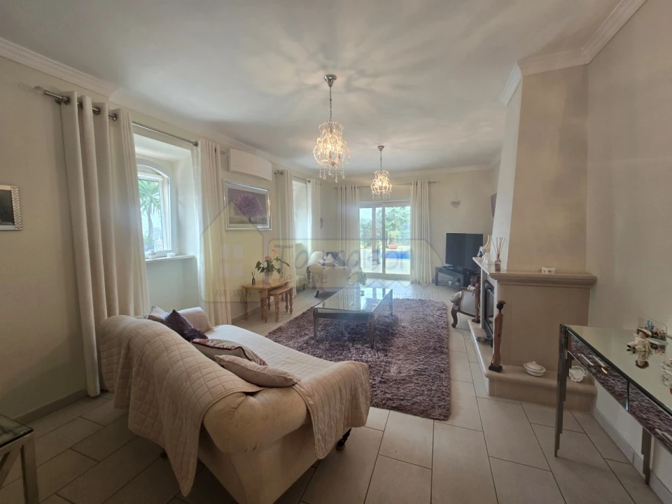 Moradia T3 para Venda em São Brás de Alportel Foto 4