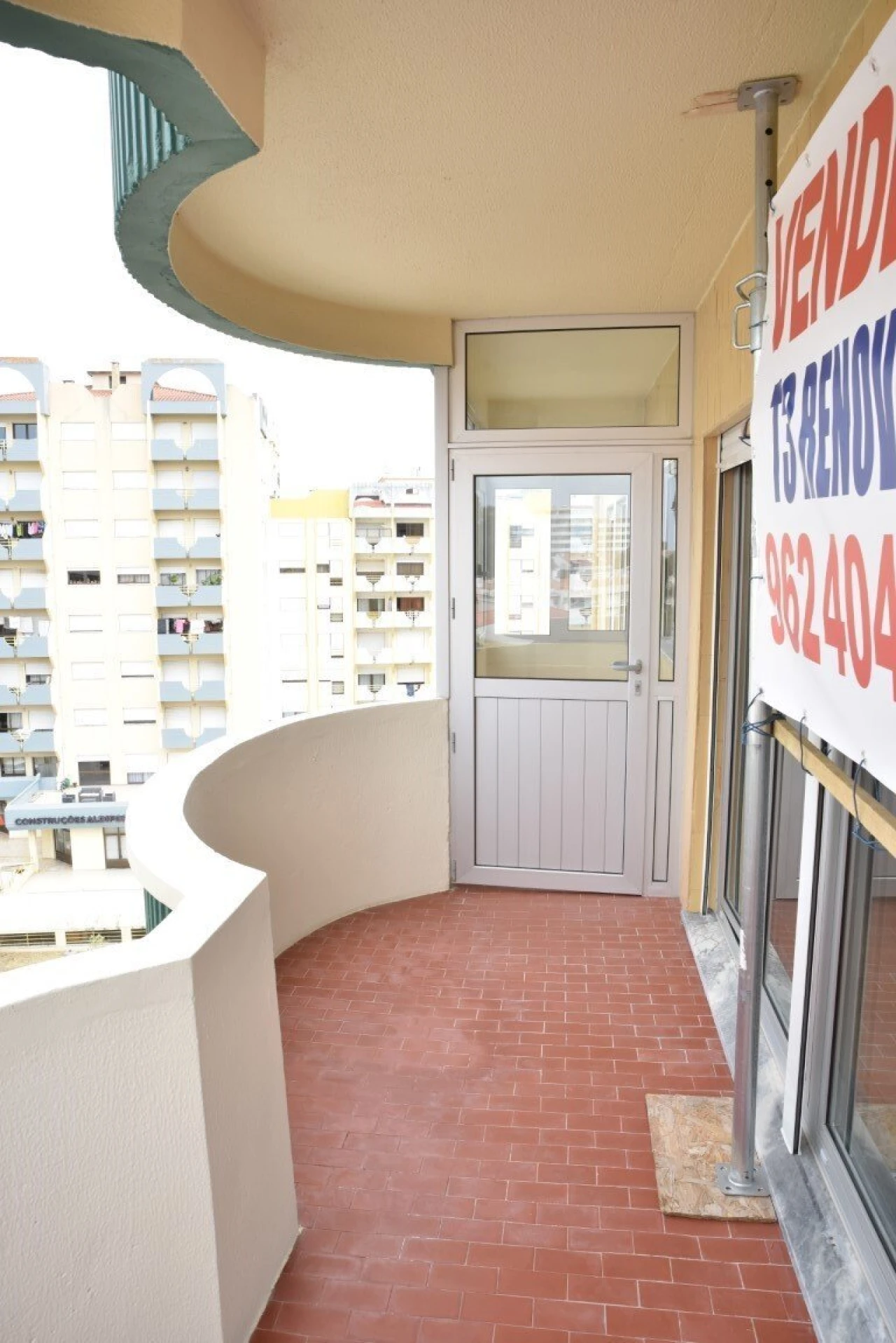 Apartamento T3 para Venda em Buarcos Foto 4