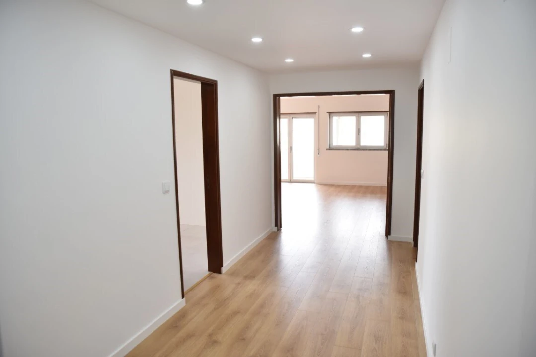 Apartamento T3 para Venda em Buarcos Foto 9