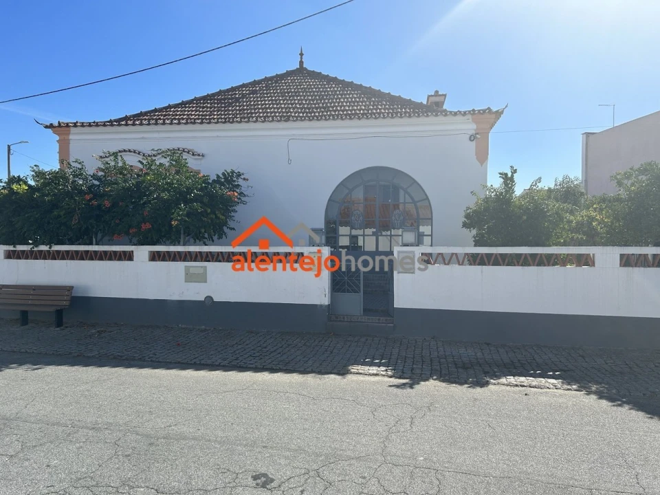 Moradia T3 para Venda em Gafanhoeira (São Pedro) e Sabugueiro Foto 1