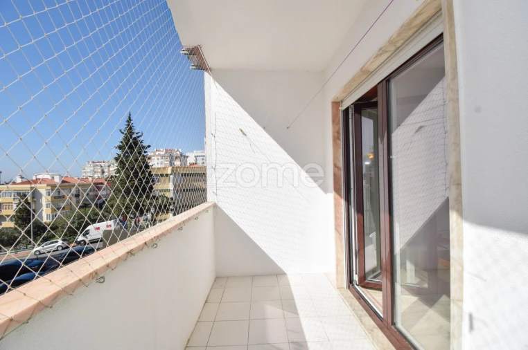 Apartamento T2 para Arrendamento em Oeiras e São Julião da Barra, Paço de Arcos e Caxias Foto 22