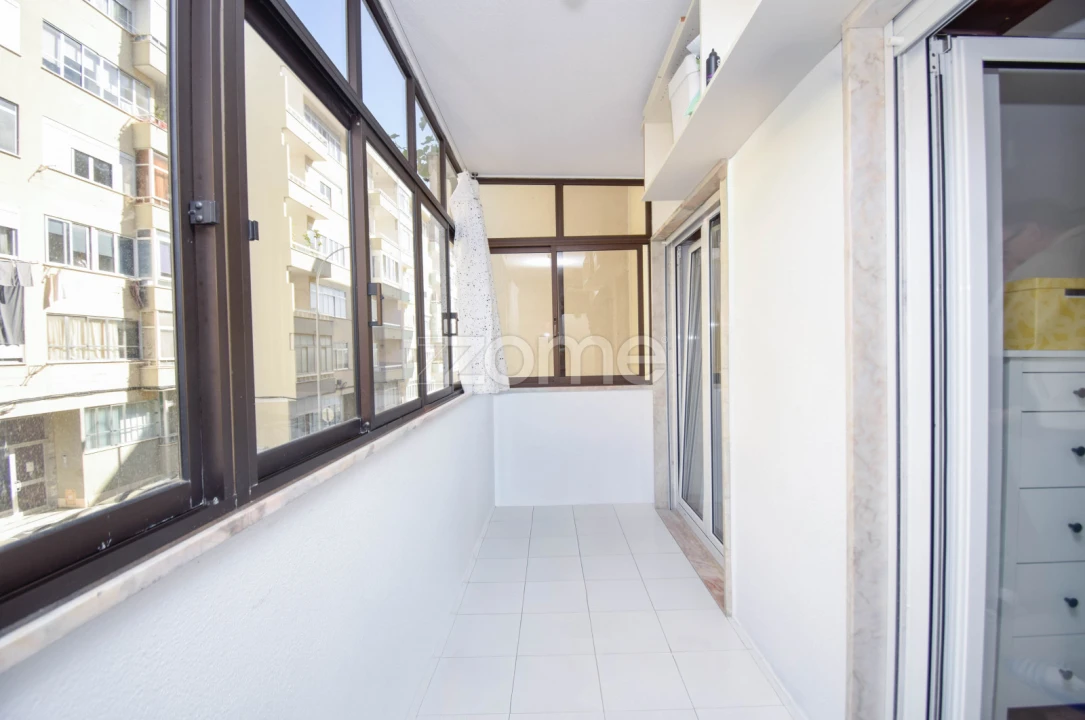 Apartamento T2 para Arrendamento em Oeiras e São Julião da Barra, Paço de Arcos e Caxias Foto 21