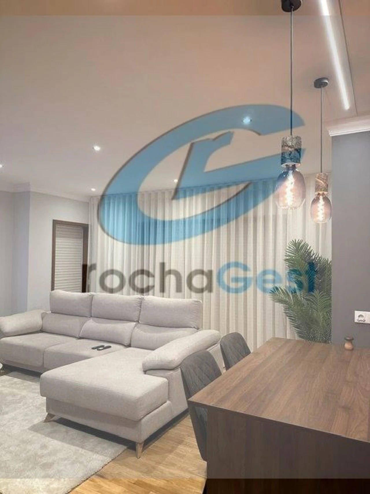 Apartamento T2 para Venda em Mafamude e Vilar do Paraíso Foto 2