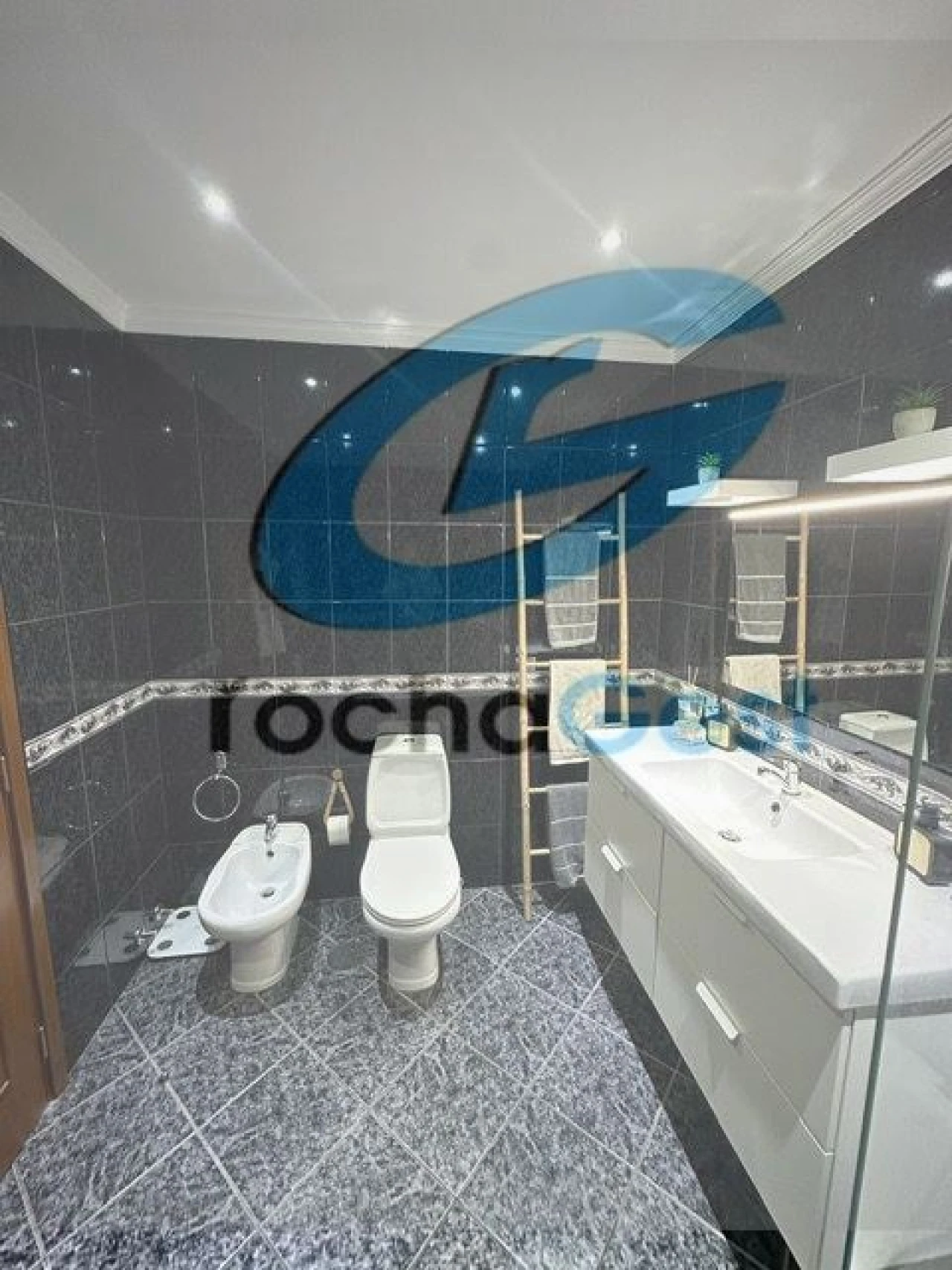 Apartamento T2 para Venda em Mafamude e Vilar do Paraíso Foto 16