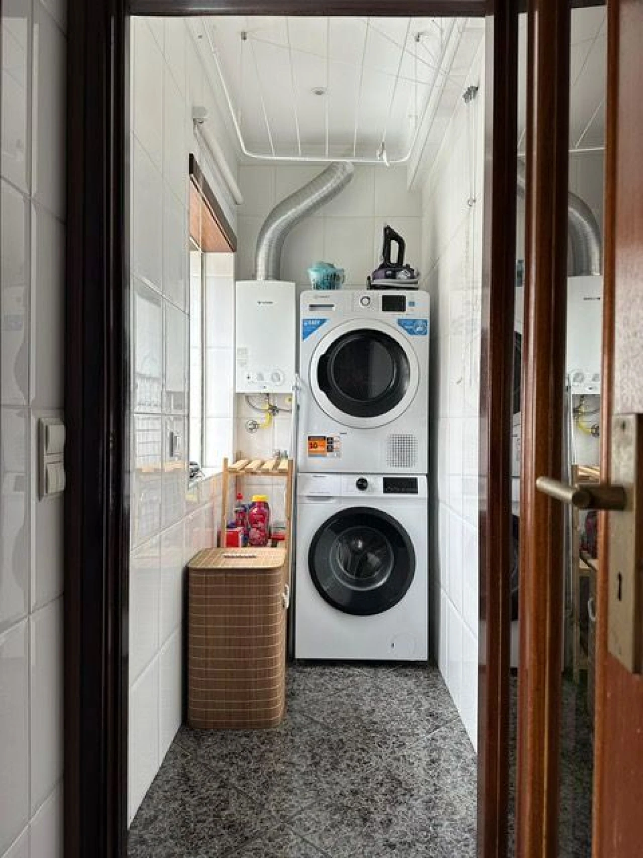 Apartamento T2 para Venda em Mafamude e Vilar do Paraíso Foto 9