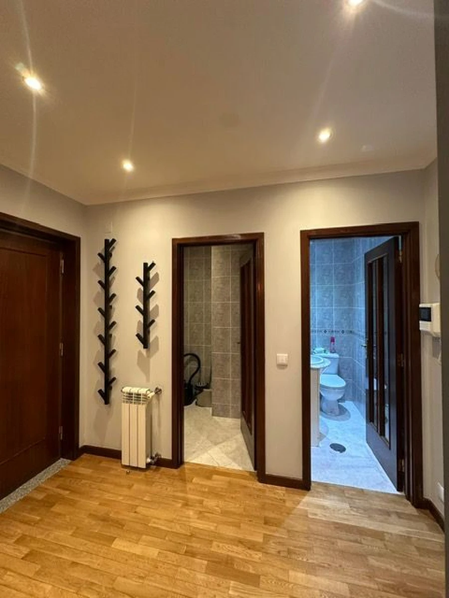 Apartamento T2 para Venda em Mafamude e Vilar do Paraíso Foto 11