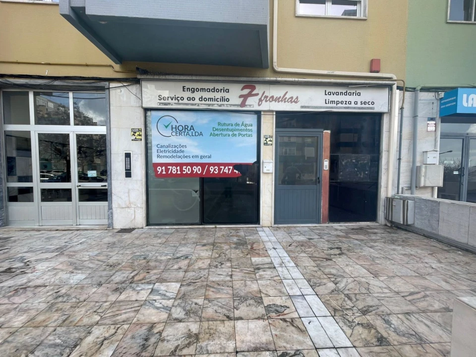 Loja para Venda em Laranjeiro e Feijó Foto 15