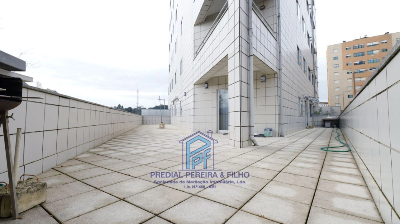 Apartamento T3 para Venda em Rio Tinto Foto 1