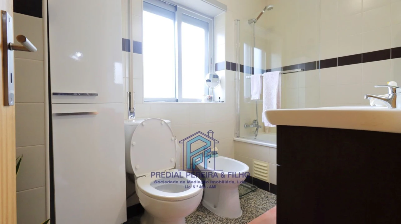 Apartamento T3 para Venda em Rio Tinto Foto 21