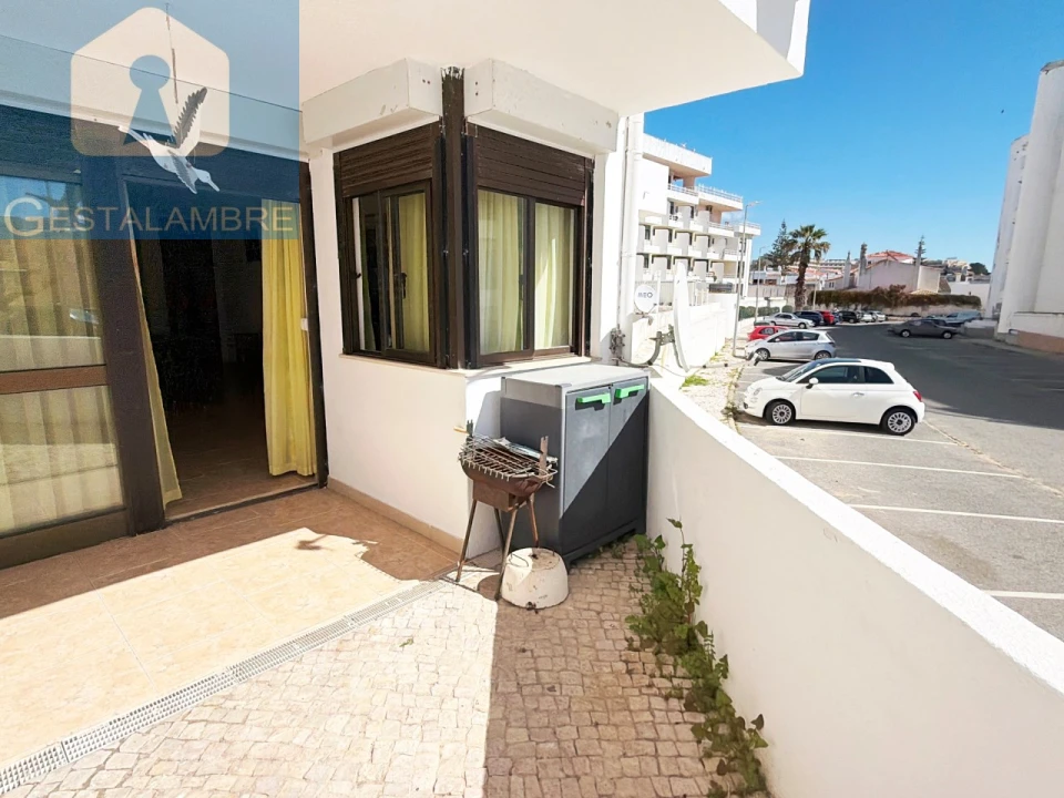 Apartamento T1 para Venda em Albufeira e Olhos de Água Foto 16