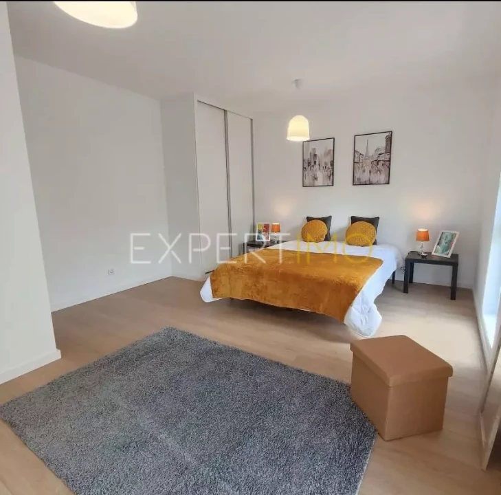 Apartamento T3 para Venda em Benfica Foto 1