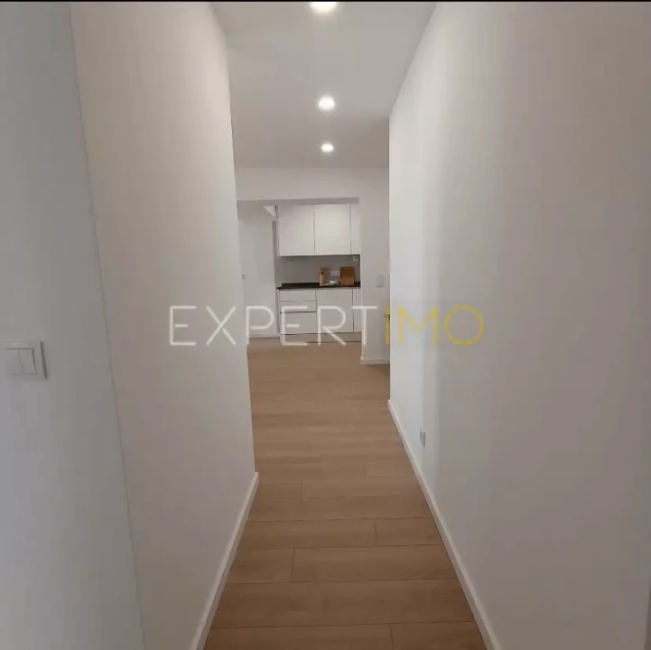 Apartamento T3 para Venda em Benfica Foto 14