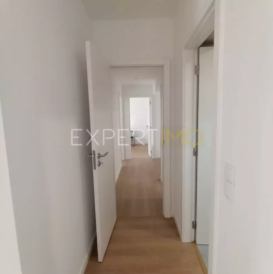 Apartamento T3 para Venda em Benfica Foto 12