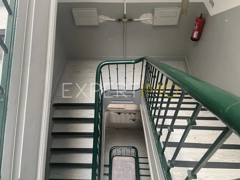 Apartamento T2 para Venda em Alvalade Foto 23