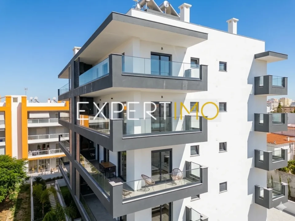 Apartamento T2 para Venda em Portimão Foto 2
