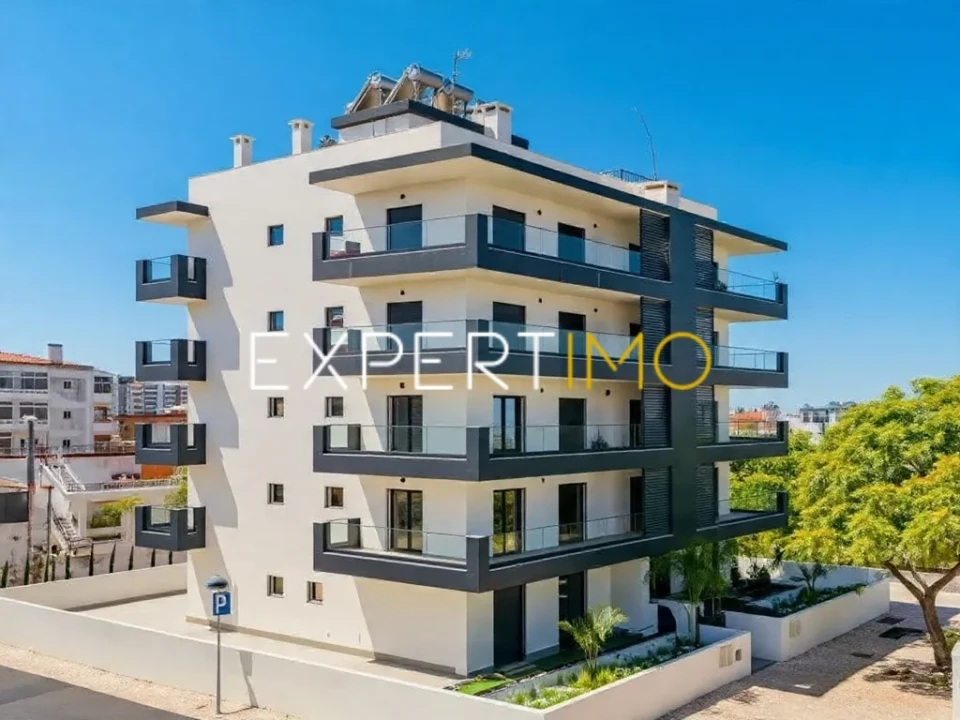 Apartamento T2 para Venda em Portimão Foto 3