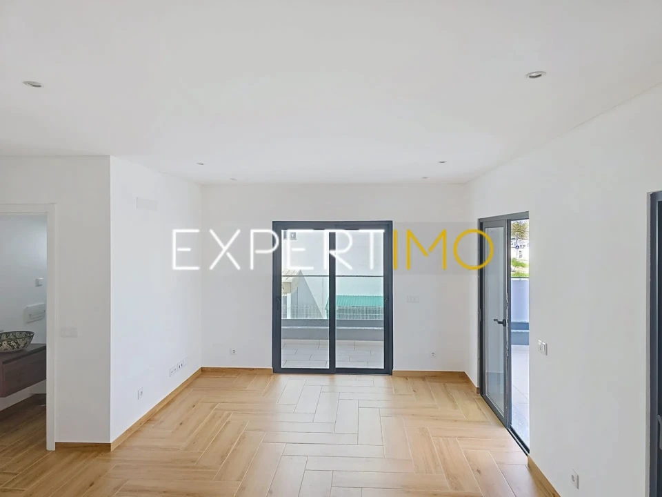 Apartamento T2 para Venda em Portimão Foto 15