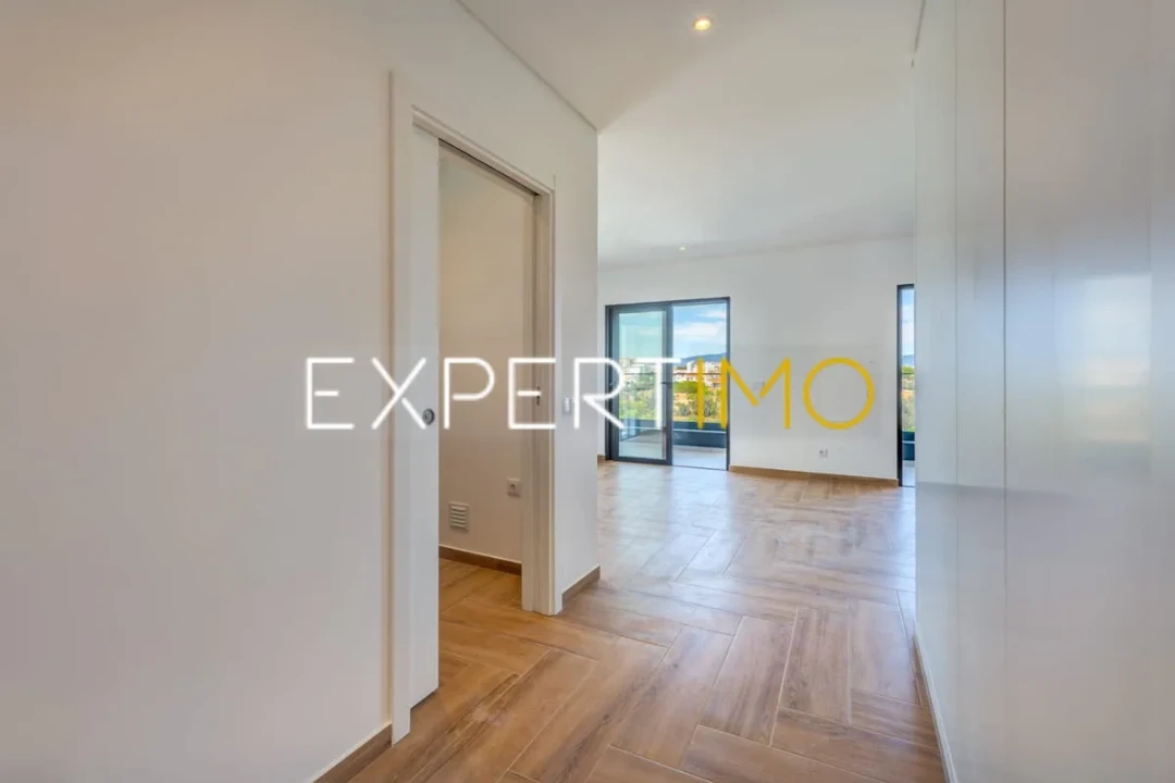 Apartamento T2 para Venda em Portimão Foto 19