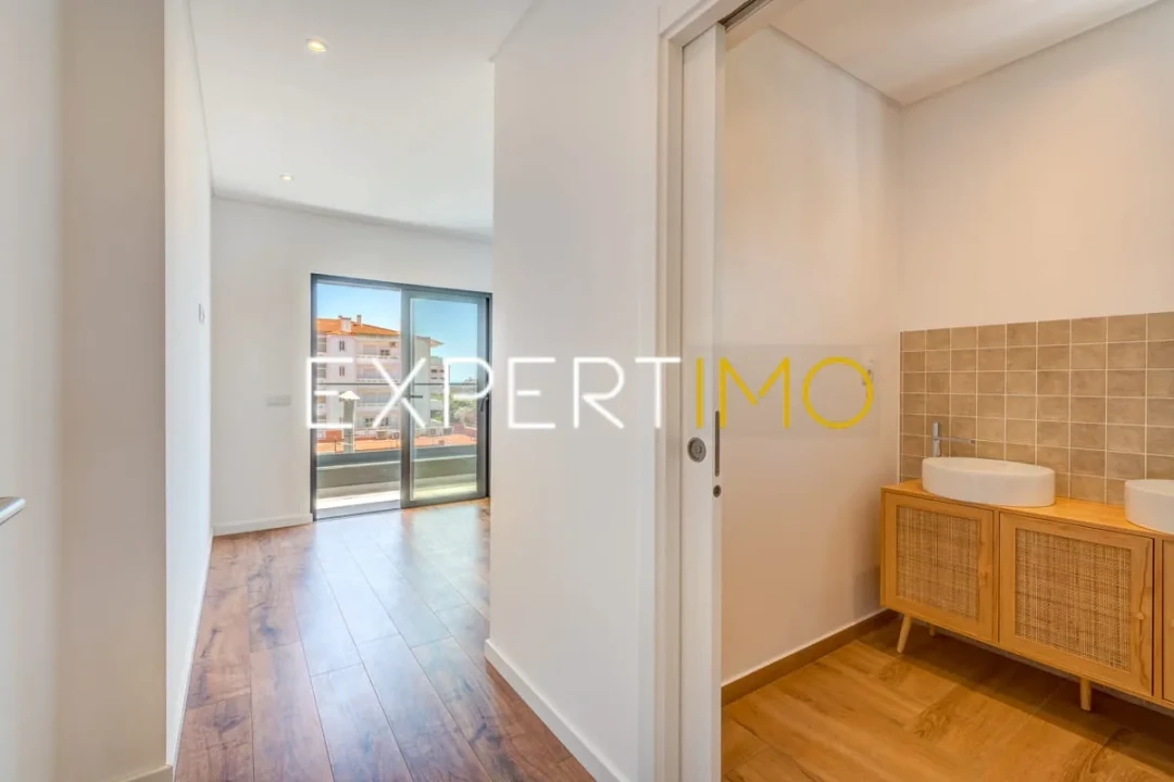 Apartamento T2 para Venda em Portimão Foto 29