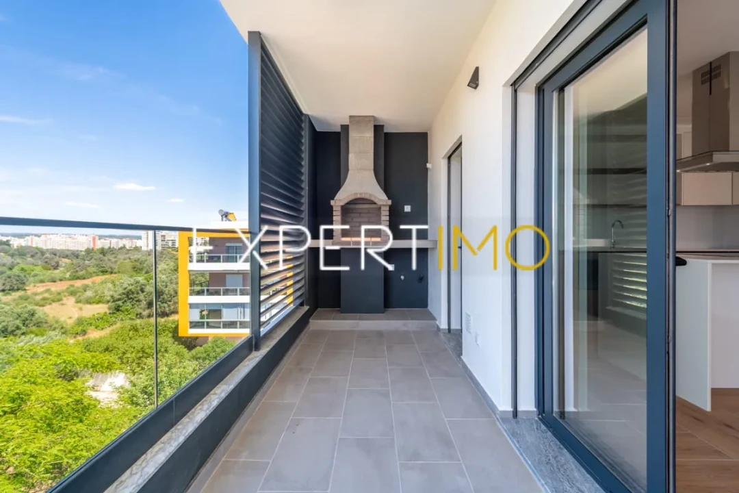 Apartamento T2 para Venda em Portimão Foto 42