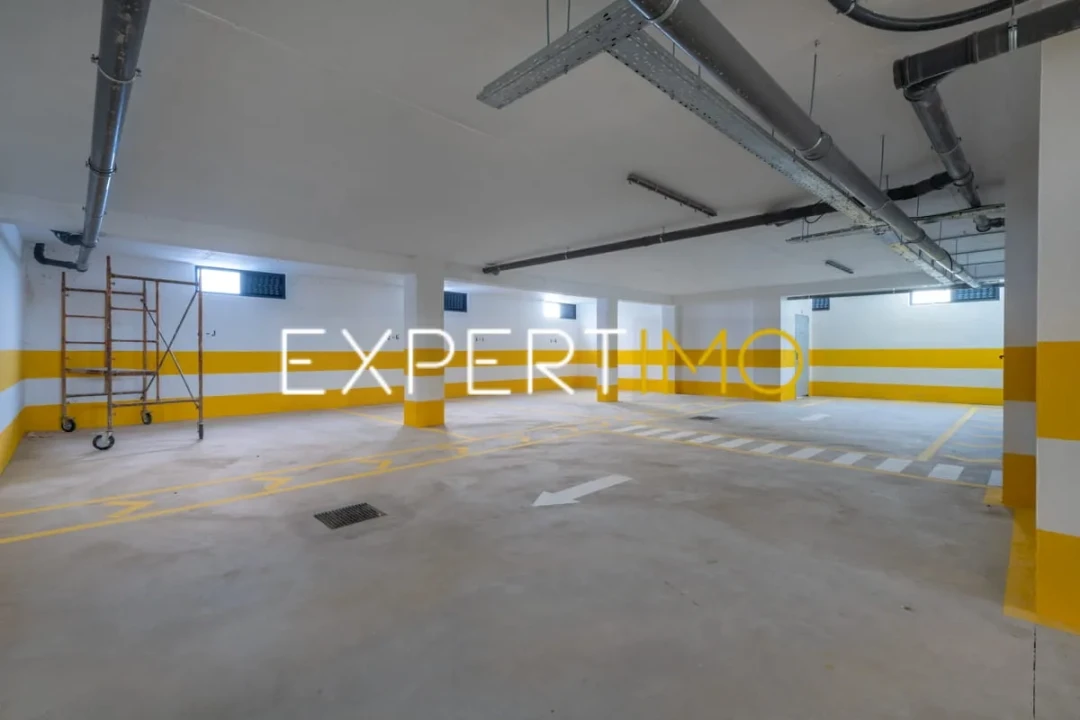 Apartamento T2 para Venda em Portimão Foto 50