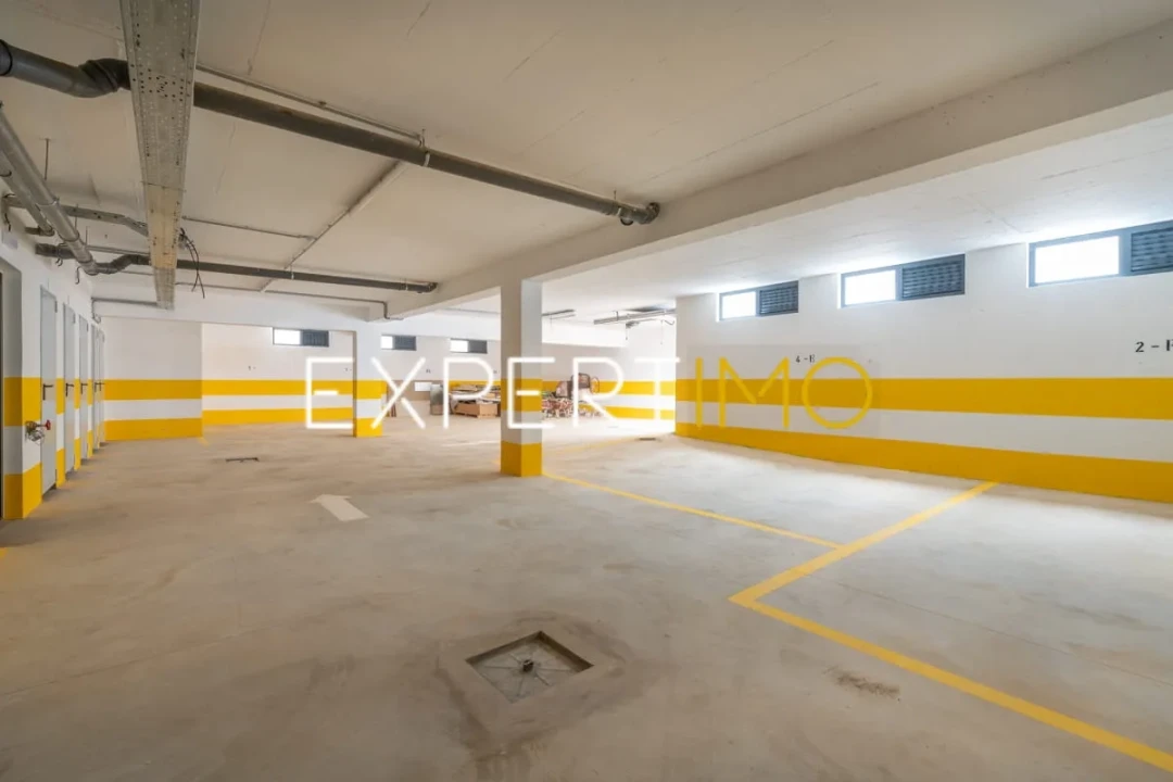 Apartamento T2 para Venda em Portimão Foto 51