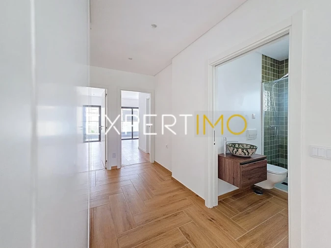 Apartamento T2 para Venda em Portimão Foto 20