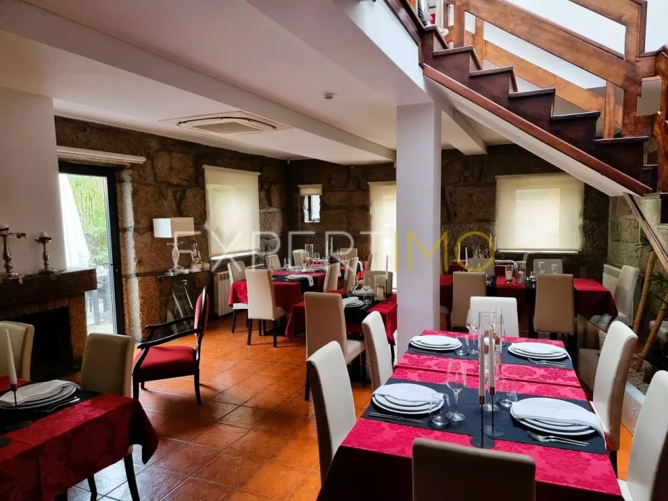 Moradia T2 para Venda em Nelas Foto 7