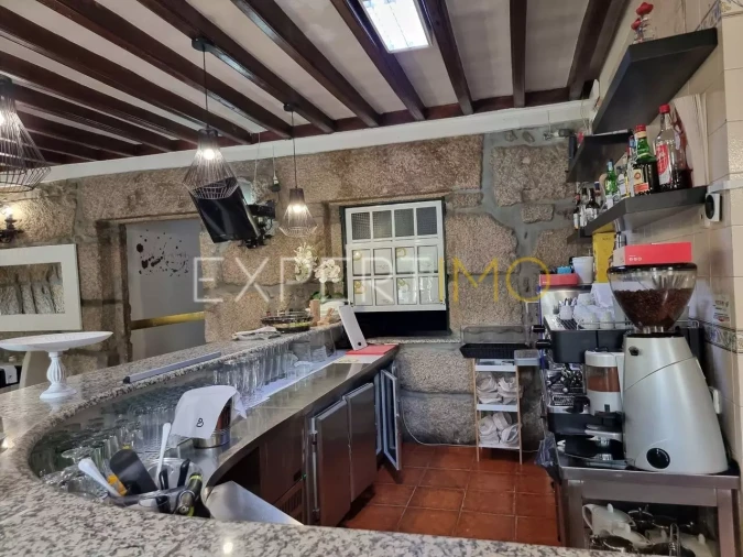 Moradia T2 para Venda em Nelas Foto 12