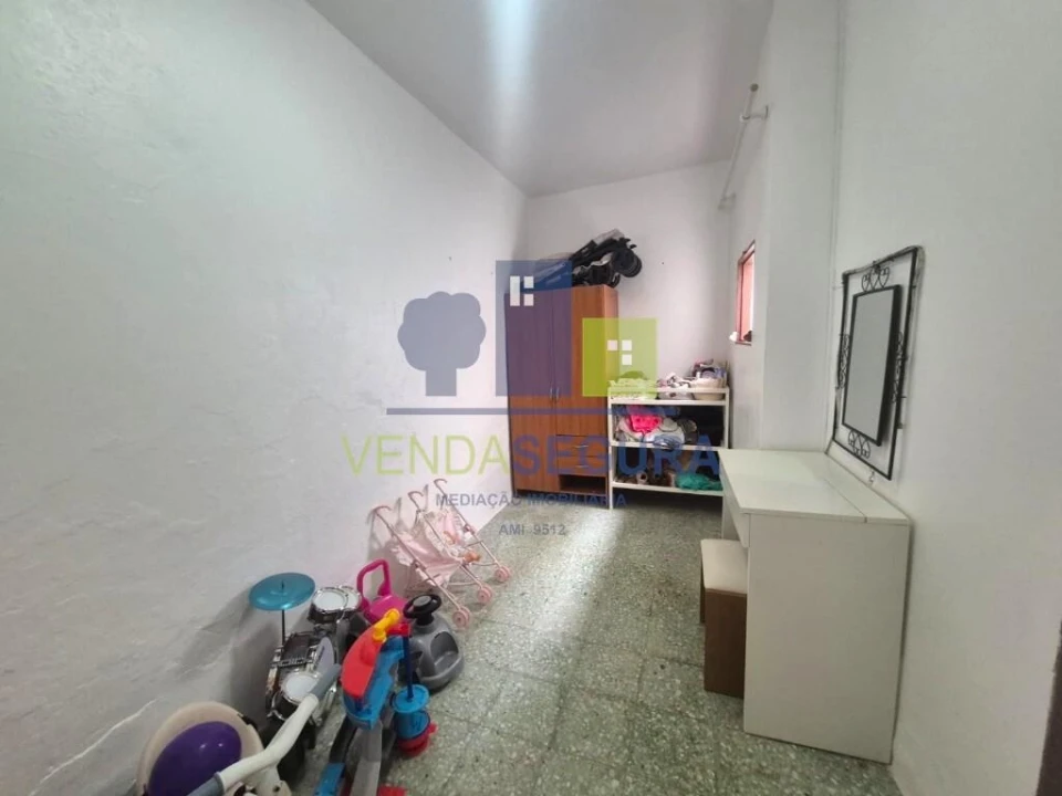 Moradia T2 para Venda em Safara e Santo Aleixo da Restauração Foto 10