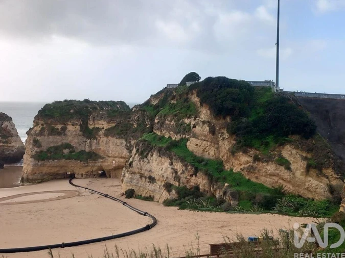 Apartamento T2 para Venda em Portimão Foto 24