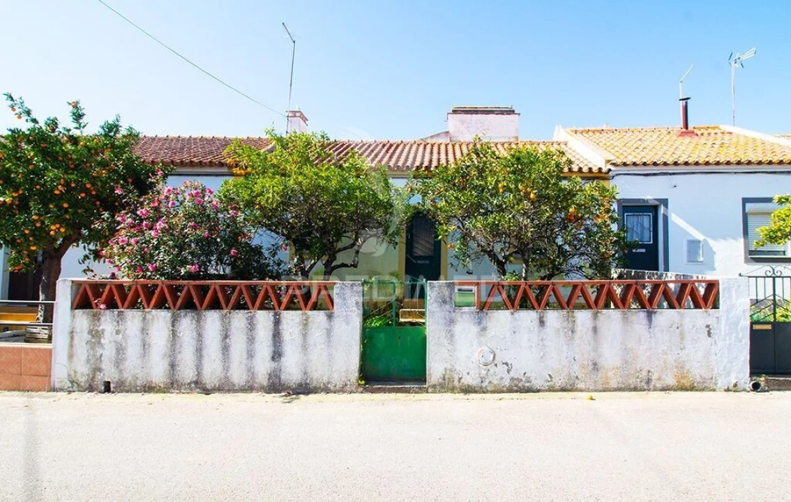 Moradia T2 para Venda em Évora (São Mamede, Sé, São Pedro e Santo Antão) Foto 1