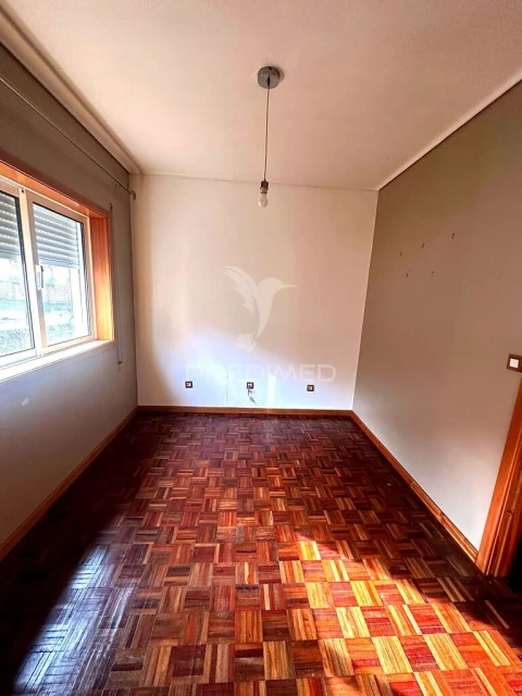 Moradia T3 para Venda em Cedrim e Paradela