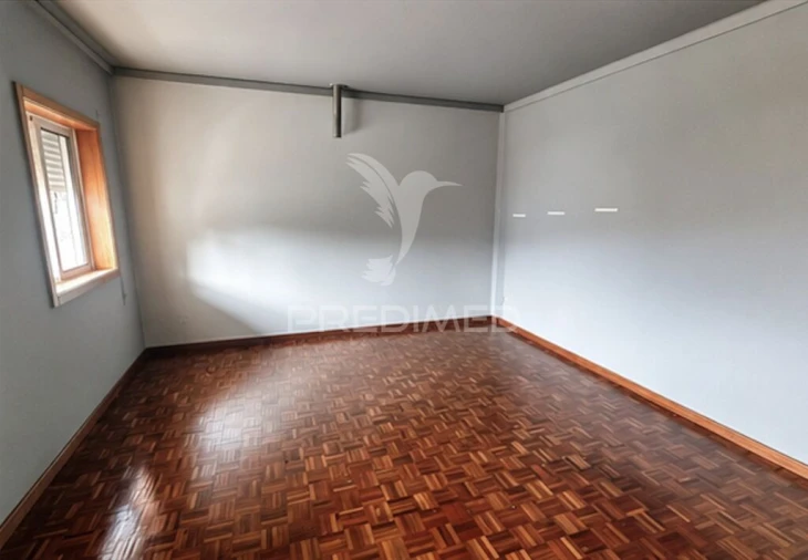 Moradia T3 para Venda em Cedrim e Paradela Foto 9