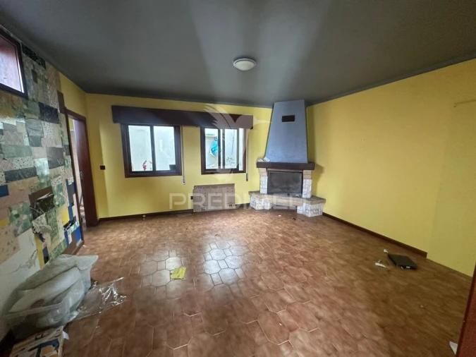 Moradia T3 para Venda em Cedrim e Paradela Foto 8