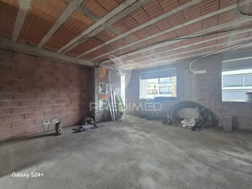 Apartamento T2 para Venda em Soutelo Foto 11