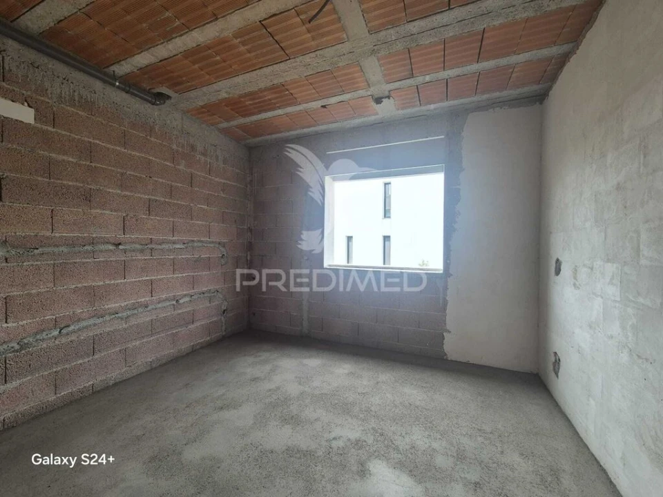 Apartamento T2 para Venda em Soutelo Foto 13