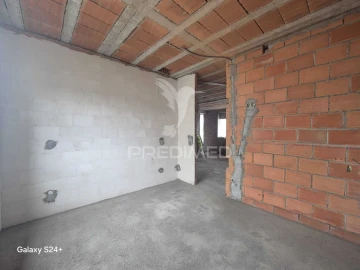 Apartamento T2 para Venda em Soutelo