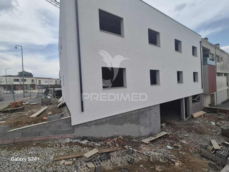 Apartamento T2 para Venda em Soutelo Foto 2