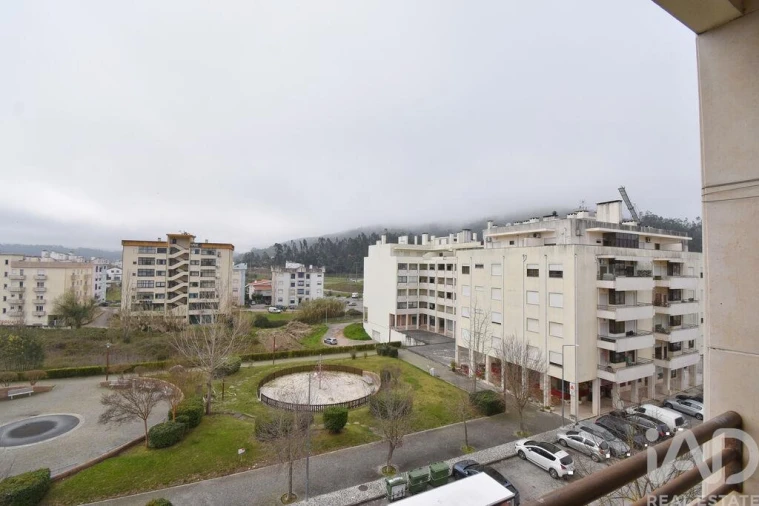 Apartamento T2 para Arrendamento em Miranda do Corvo Foto 21