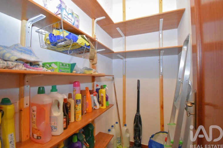 Apartamento T2 para Arrendamento em Miranda do Corvo Foto 8