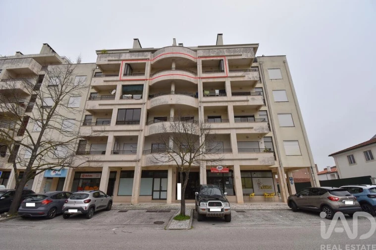 Apartamento T2 para Arrendamento em Miranda do Corvo Foto 1