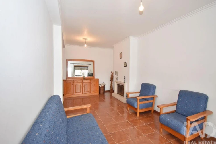 Apartamento T2 para Arrendamento em Miranda do Corvo Foto 6